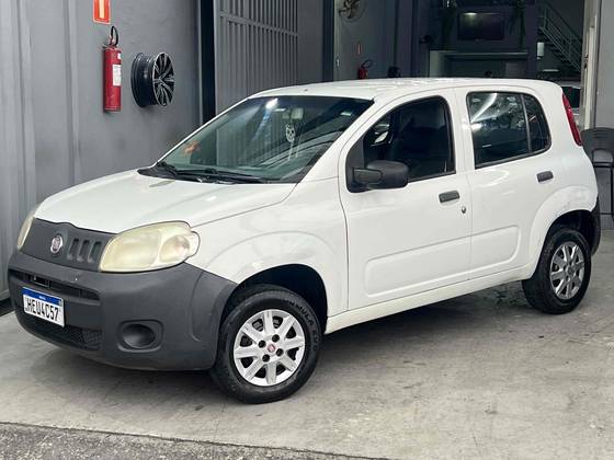FIAT UNO 1.0 EVO VIVACE 8V FLEX 4P MANUAL